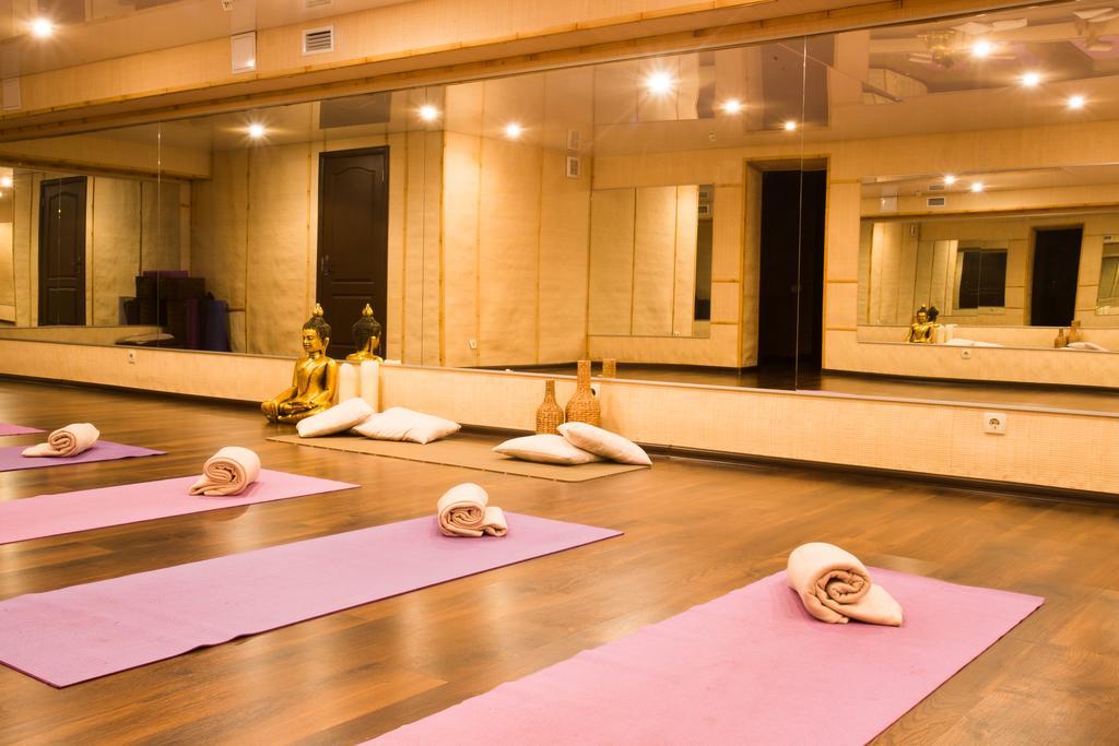 Seasons Spa Boutique Hotel Kozyn Esterno foto